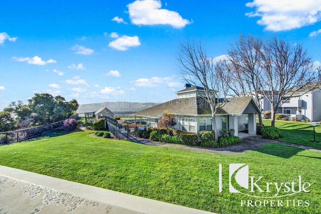 Photo - 1201 Glen Cove Pkwy Unit Apt 1407