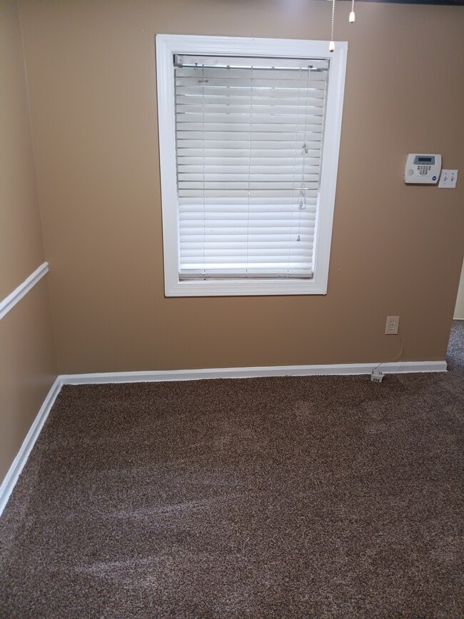 Photo - 3800 Philsdale Ave