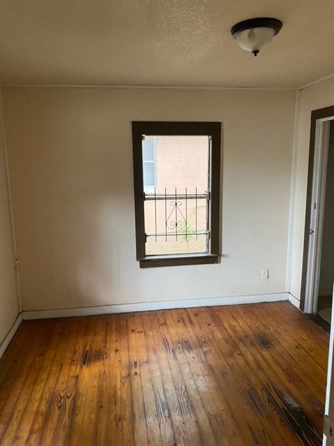 Photo - 1668 W 36th St