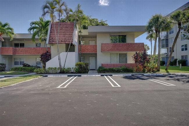 Photo - 823 Cypress Blvd Unit 201