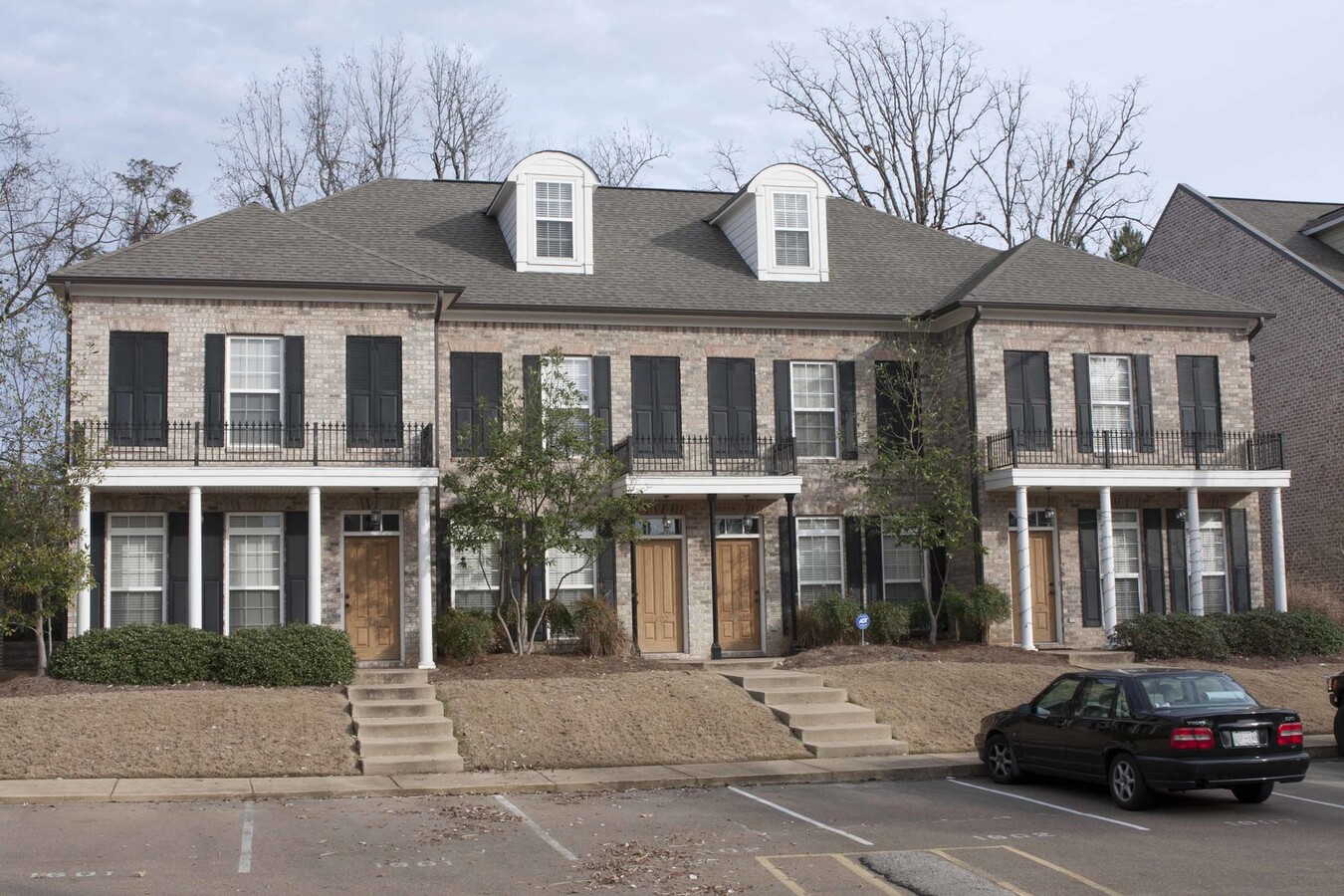 Photo - Esplanade Ridge