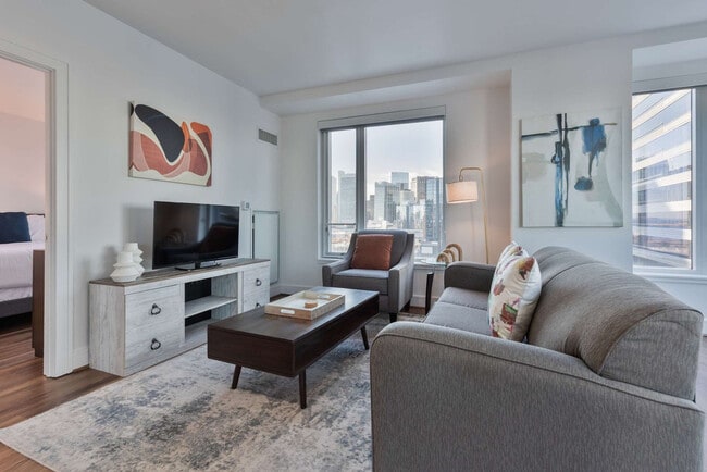 Photo - 100 Pier 4 Blvd. Unit SI FL14-ID1375251P