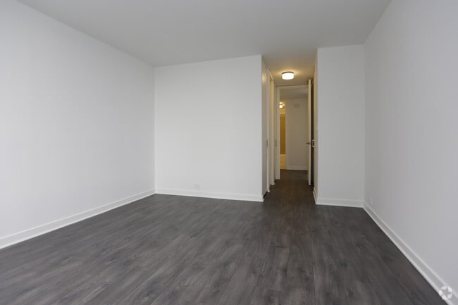 2 BR, 2 BA - master bedroom