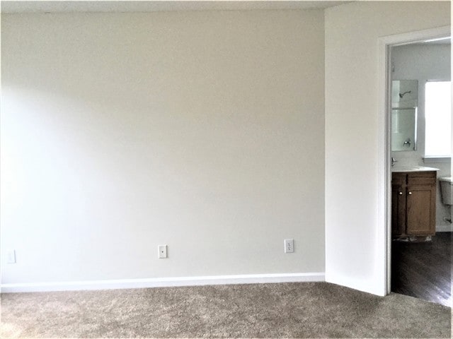 Photo - 1065 Meadowbrook Ln SW