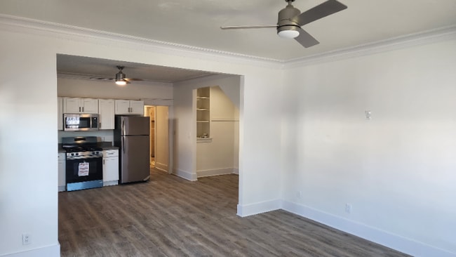 Photo - 3536 W 60th St Unidad 3536