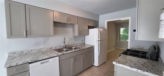 Photo - 1104 Booth Ct SW