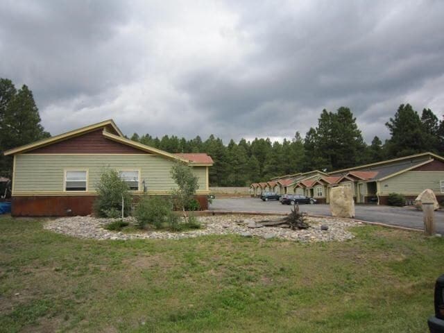 Building Photo - Spacious condo in the core area of Pagosa