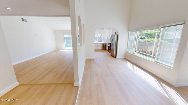 Photo - 2802 E Sierra Dr