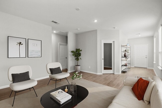Building Photo - 5507 Broad Spruce St Rental