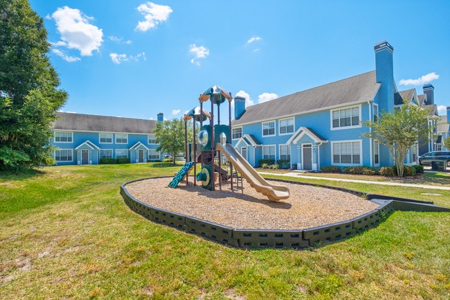 Photo - Deerwood Village