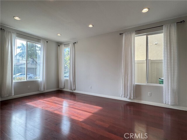 Photo - 39 Eaglecreek