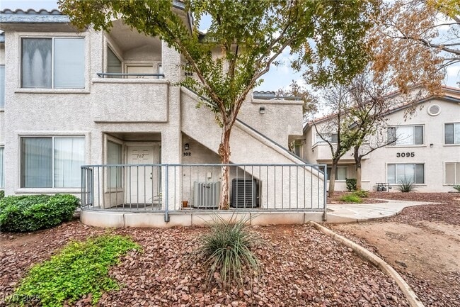 Photo - 3101 Casey Dr Unit 202