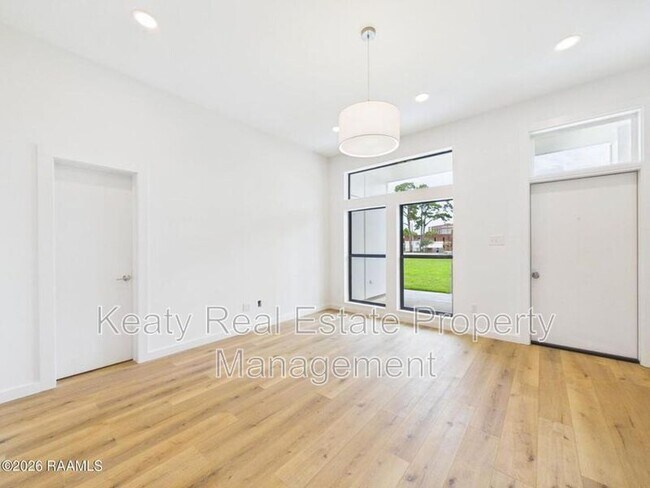 Photo - 1120S Washington Street - Unit 101