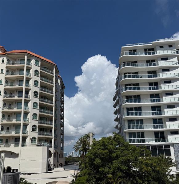 Building Photo - 3000 Granada St Unit 10 Rental