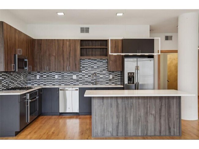 Photo - 1240 S 2nd St Unit 612