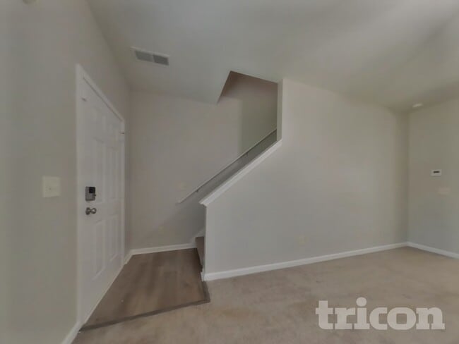 Photo - 45 Wyndham Ct