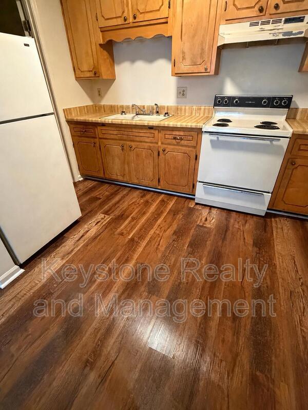 Photo - 106 Koffman Dr Unit E-5