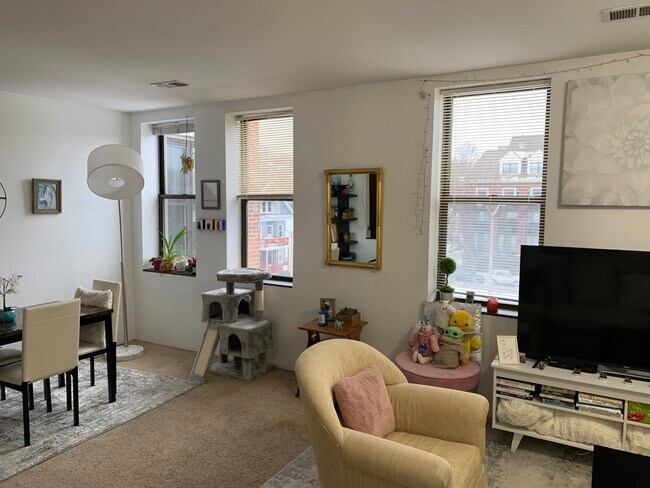 Photo - 33 Brainerd Rd