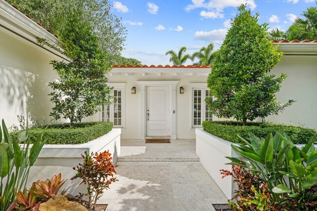 Photo - 1111 Placetas Ave