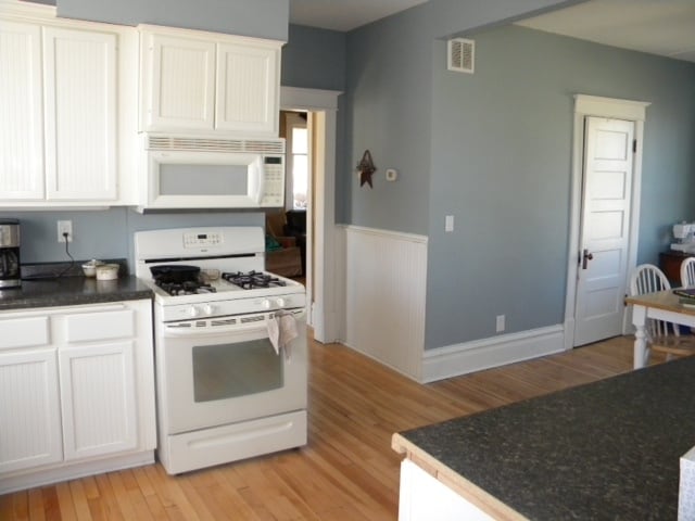 Photo - 309 Birch Ave S