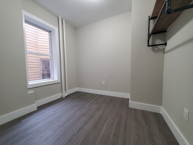 104 Avenida Belmont 3A - 102 Belmont Ave Unidad 3A