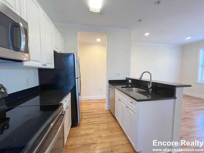 Photo - 23 Chauncy St Unit 16