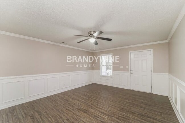 Photo - 5000 Oak Pasture Ln