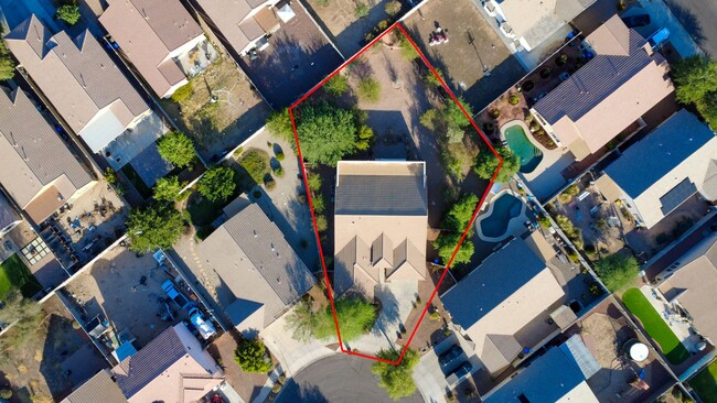 Photo - Oversized Lot + Dual Garages! 3 Bed + Den in Mountain Vista
