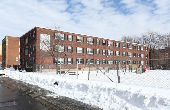 322 Hudson St / Luca Investments LLC