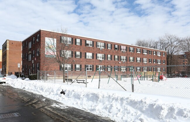 Photo - 322 Hudson St / Luca Investments LLC