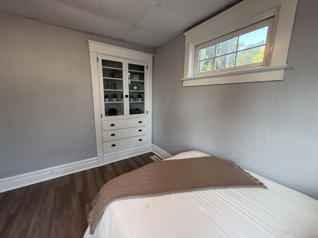 Photo - 273 S 7th St