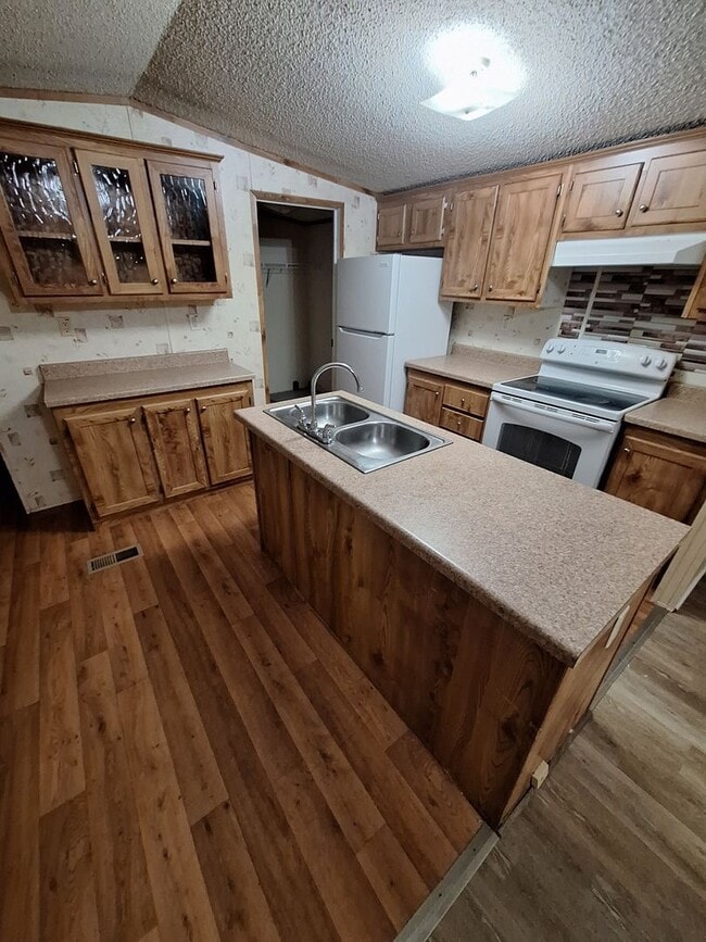Photo - 103 Co Rd 151 House