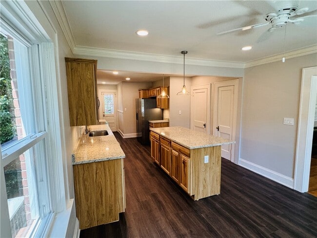 Photo - 212 Whitehall Rd