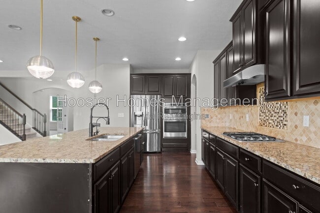 Photo - 4550 Avedon Way