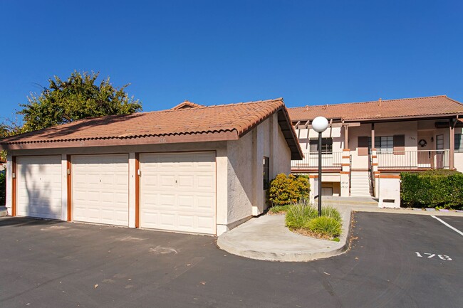 Beautiful 2 bed 2 bath in Carlsbad! - Beautiful 2 bed 2 bath in Carlsbad! Condo