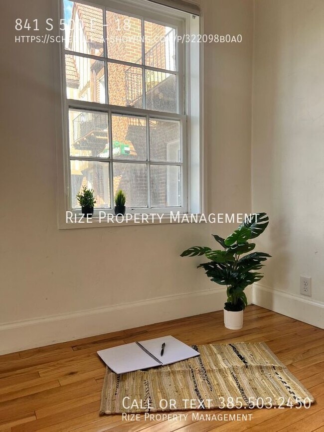 Building Photo - 841 E 500 S Unit 18