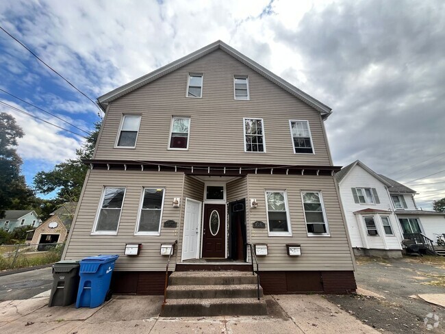 Building Photo - 107 Spruce St Unit 1 Rental