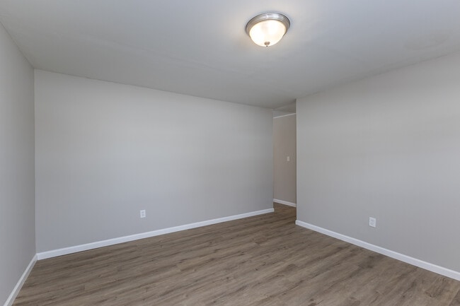 Photo - 3437 Redskin Dr