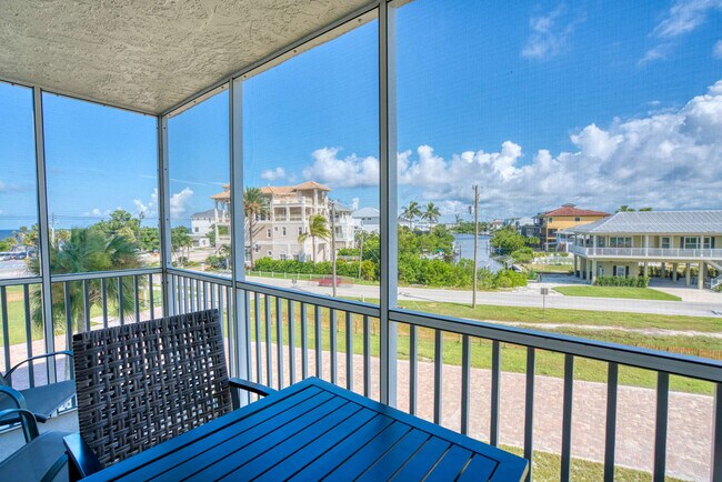 5900 Bonita Beach Rd SW Unidad SI FL3-ID1226395P