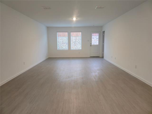 Photo - 1608 Baron Ln