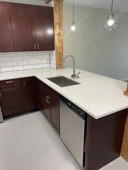 Photo - 2018 W Rundberg Ln