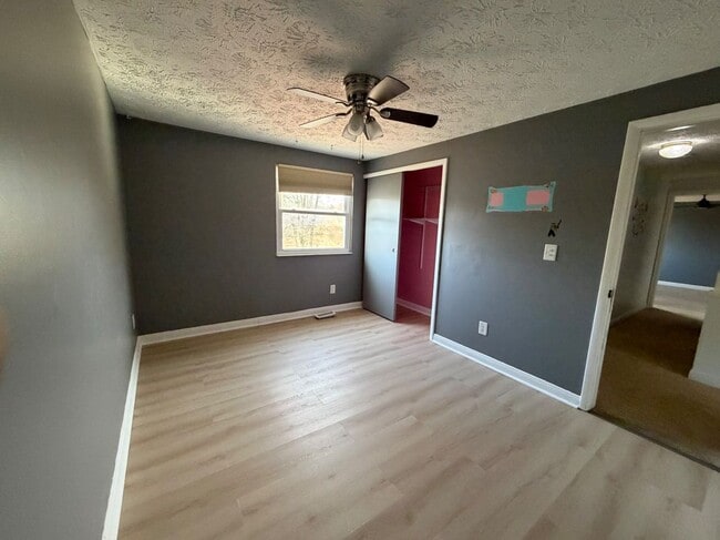 Photo - 10244 Farmington Ct