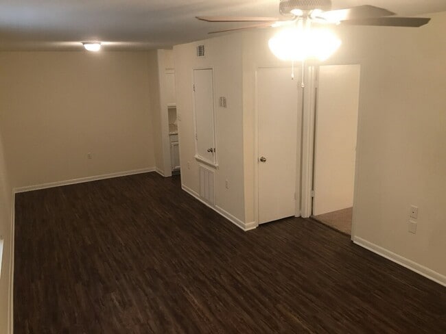 Lexington Apartments