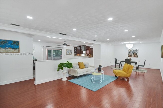 Photo - 7360 SW 120th St