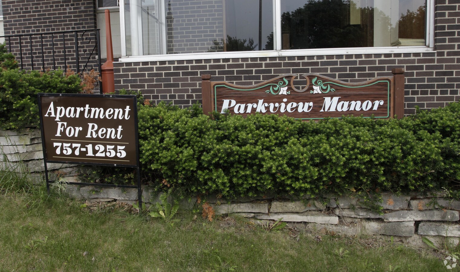 Photo - Parkview Manor