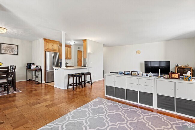 Building Photo - 6040 JFK Blvd E Rental