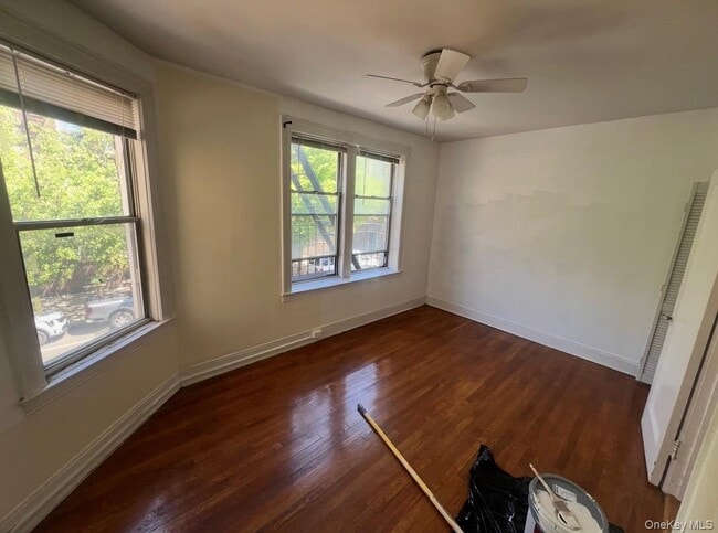 Photo - 43-40 42nd St Unidad 2F