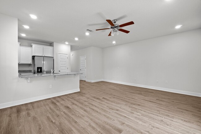 Photo - 227 Sandhill Pines Dr Apartment Unit Sandhill Pines Dr 227