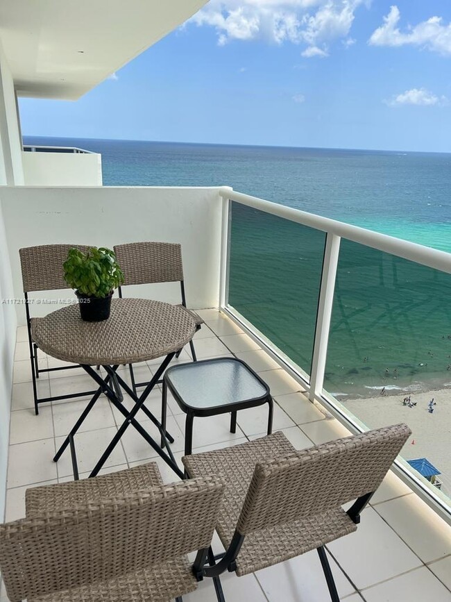 Photo - 3725 S Ocean Dr Unit PH04