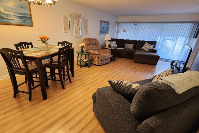 Photo - 4819 Winslow Beacon Unit 4819